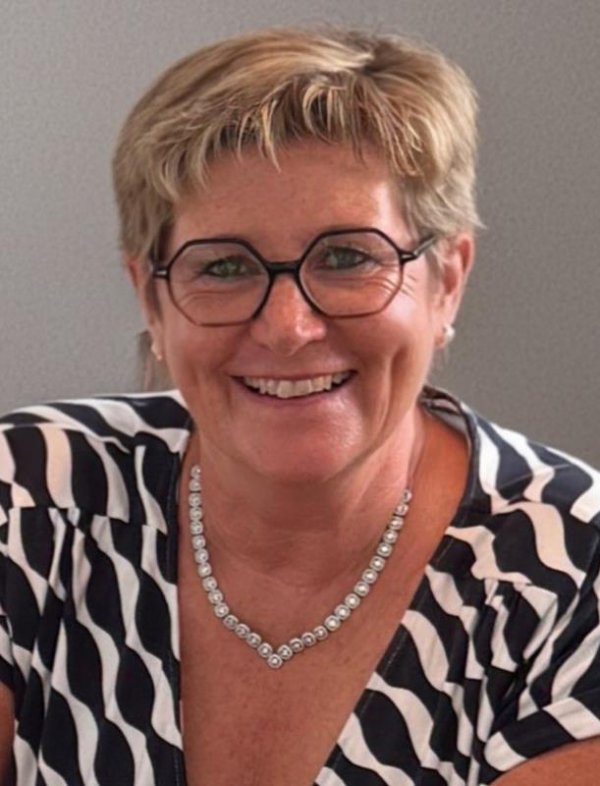 Peggy Van Reck