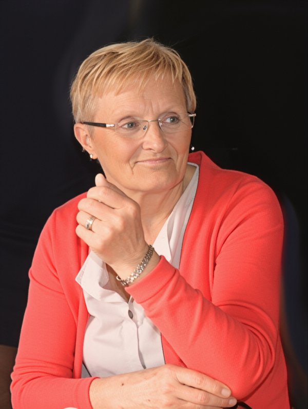 Nicole Simoens